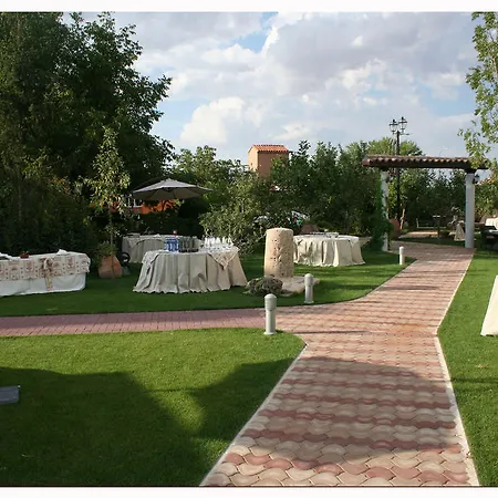 فندق Fidalgo كالاموتشه